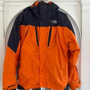 North Face Men’s Ski Jacket (Orange): Men’s Small